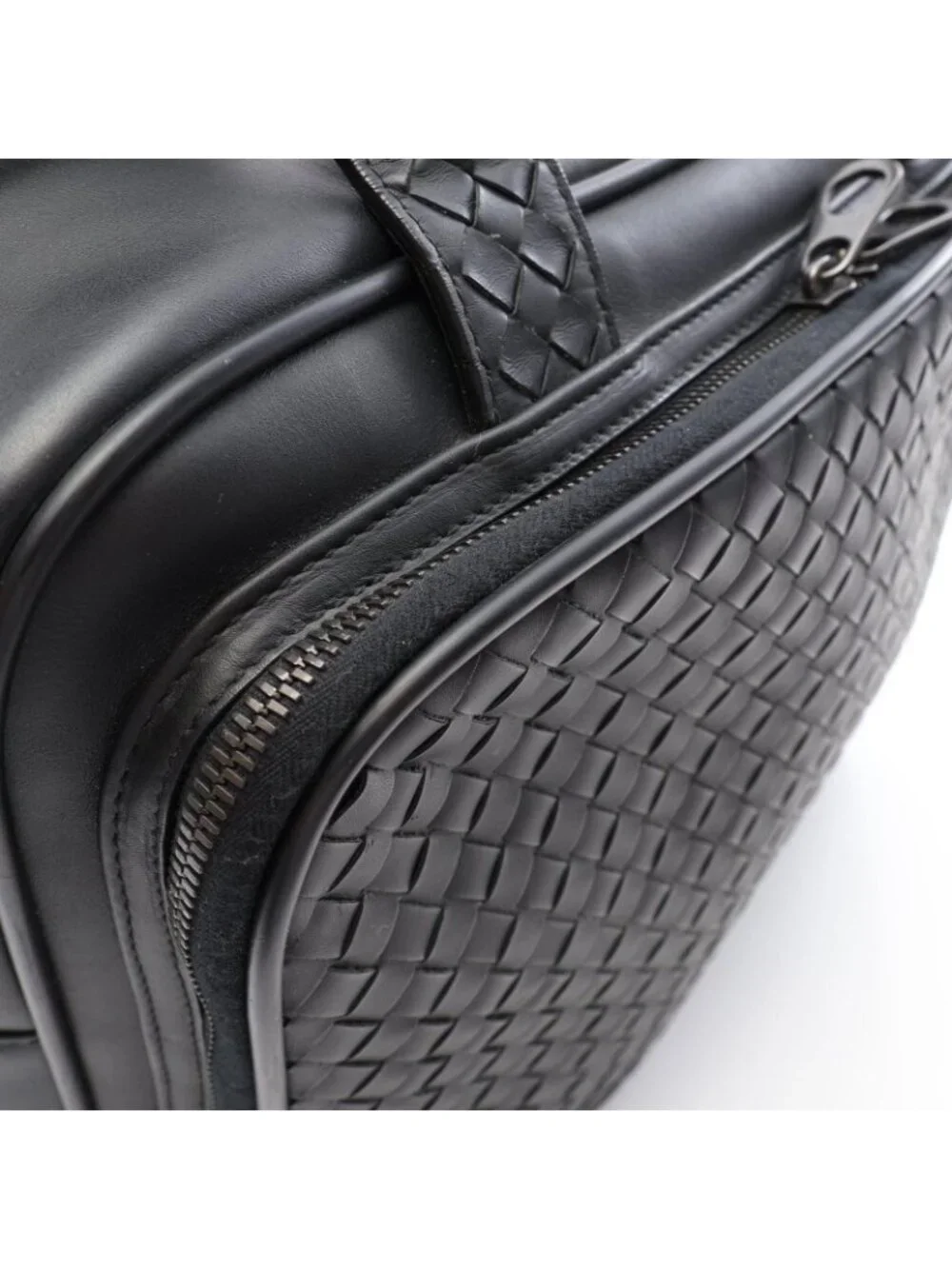 Bottega Veneta Business Intrecciato Black Leather Briefcase